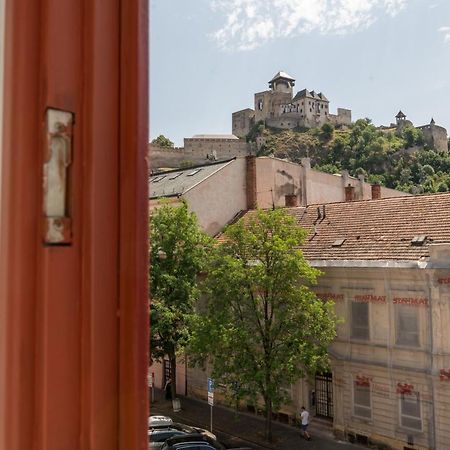 Penzión Deloris Trenčín Exterior foto