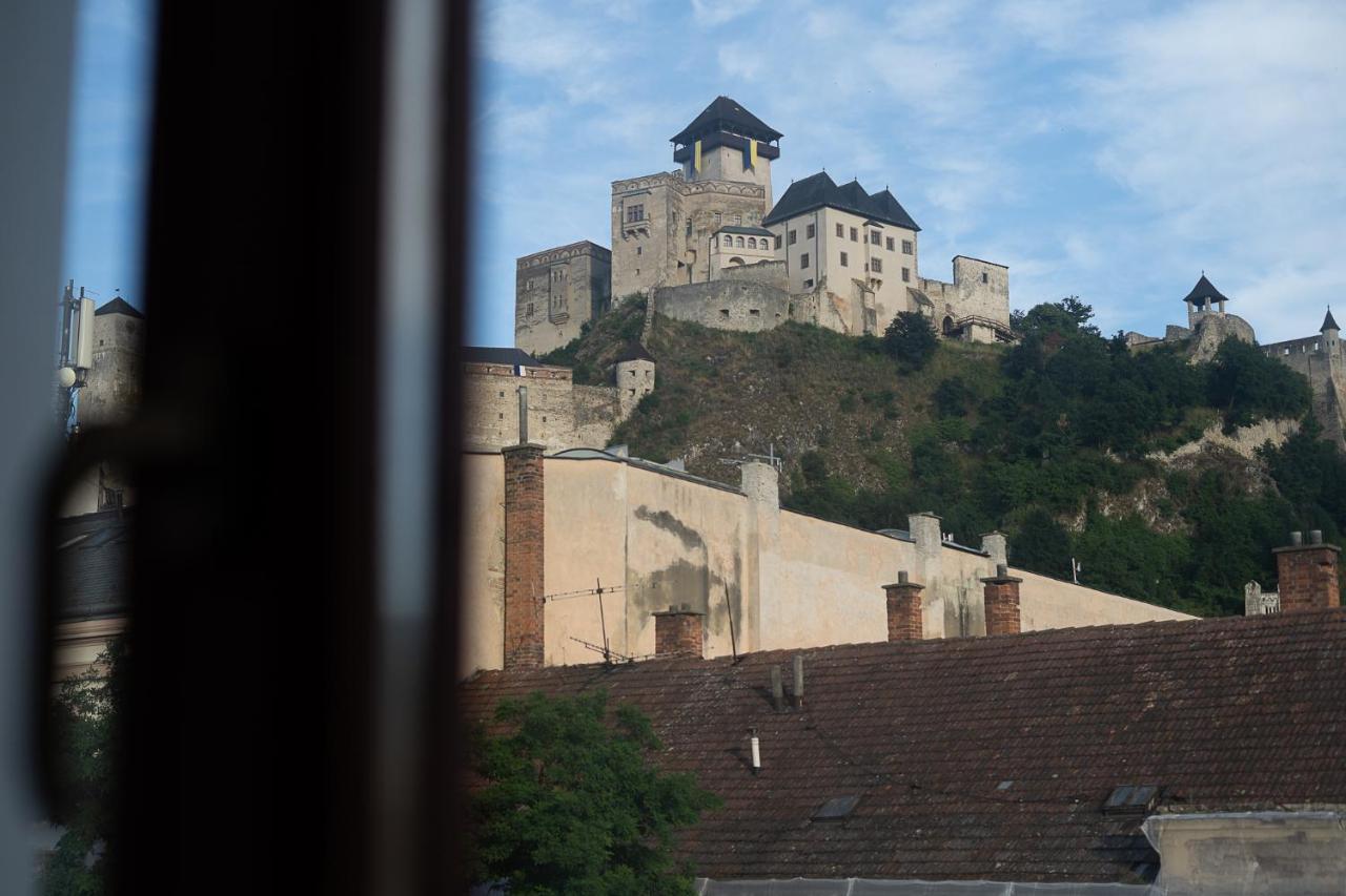 Penzión Deloris Trenčín Exterior foto