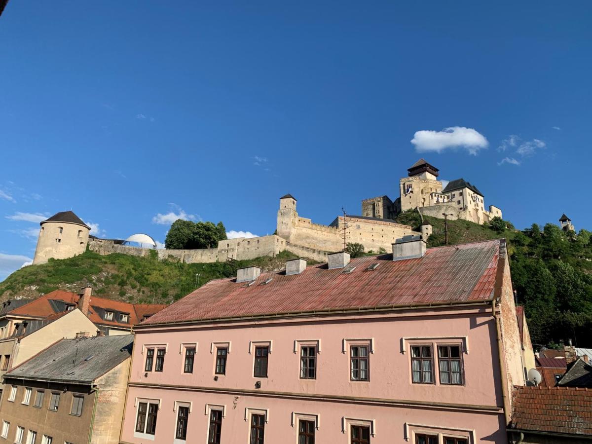Penzión Deloris Trenčín Exterior foto
